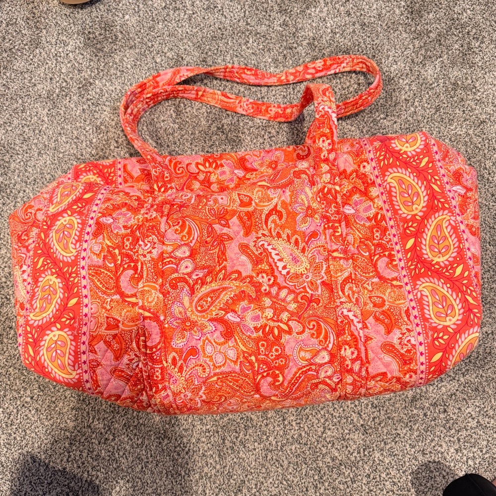 Vera Bradley Large Duffle in Sherbet color